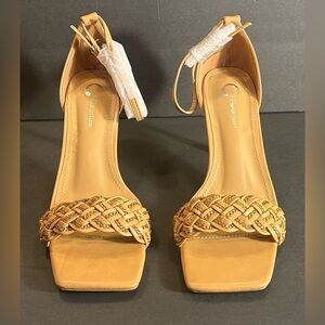 Journee Collection - Women's Mabella Open Toe - Mid Stiletto Pumps - Mocha